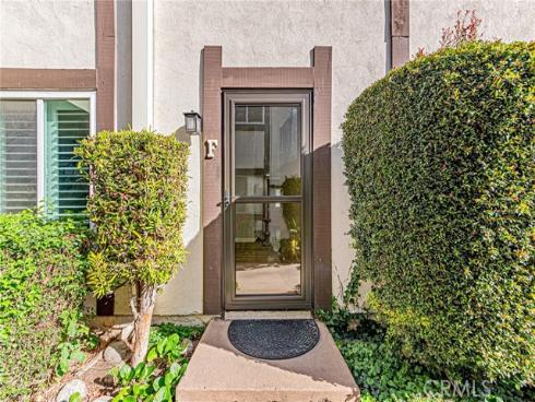 15510  Williams  F , Tustin, CA