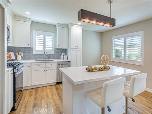 15510  Williams  F , Tustin, CA