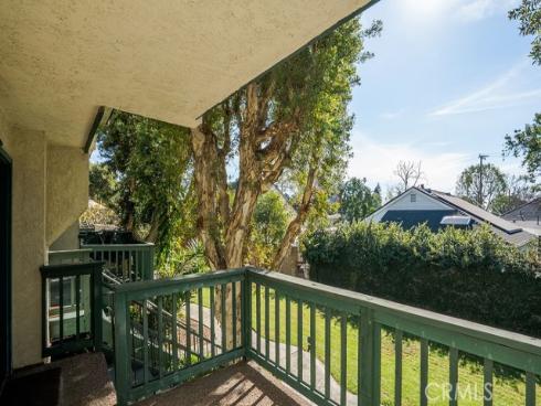 426 W 1st  , Tustin, CA