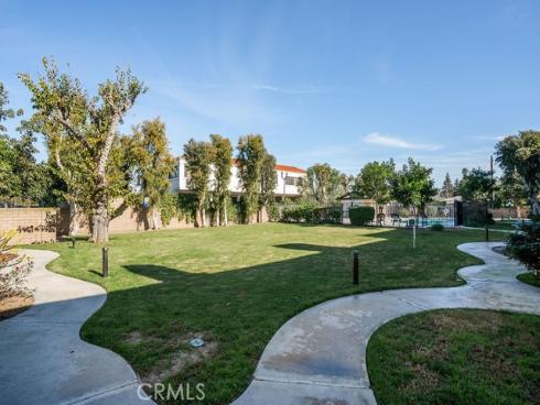 426 W 1st  , Tustin, CA