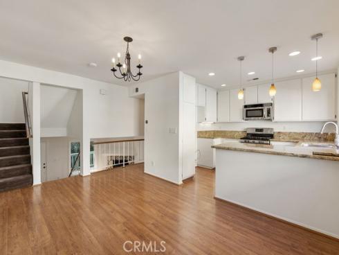 426 W 1st  , Tustin, CA