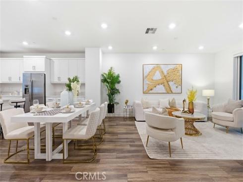 167  Waypoint  , Tustin, CA