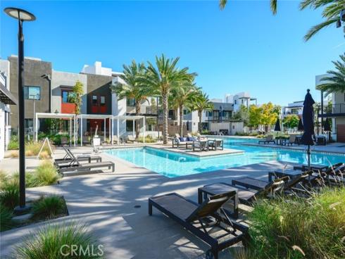 167  Waypoint  , Tustin, CA