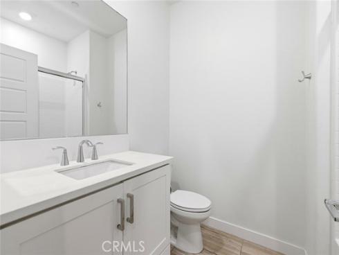 167  Waypoint  , Tustin, CA