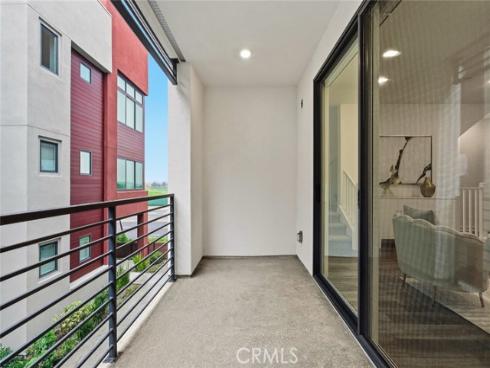 167  Waypoint  , Tustin, CA