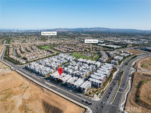 167  Waypoint  , Tustin, CA