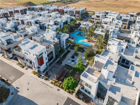 167  Waypoint  , Tustin, CA