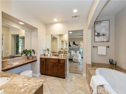 16626  Mosscreek  , Tustin, CA