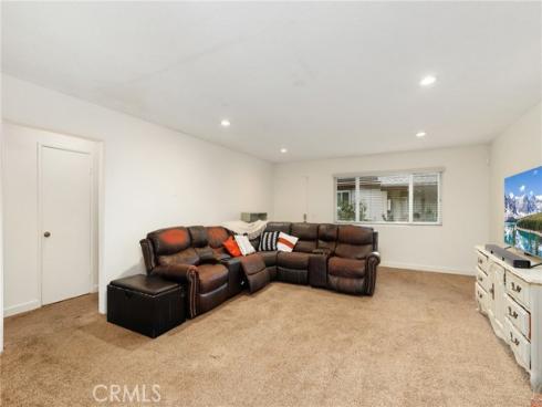 17926  Irvine   Boulevard, Tustin, CA