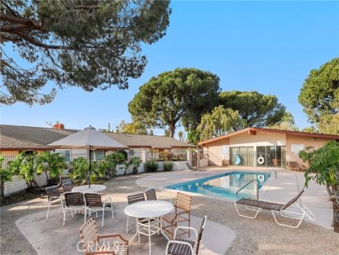 17926  Irvine   Boulevard, Tustin, CA