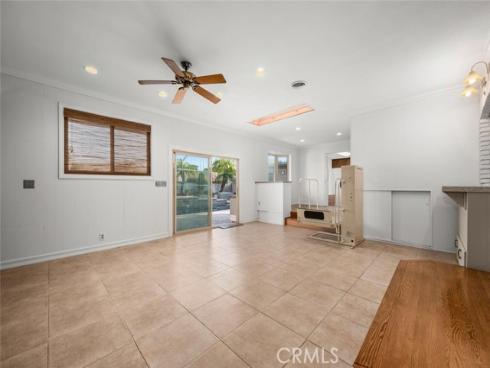 14132  Carfax  , Tustin, CA