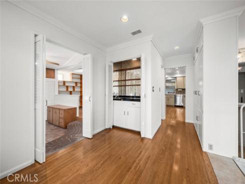 14132  Carfax  , Tustin, CA