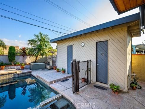 14132  Carfax  , Tustin, CA