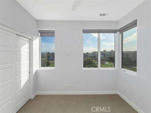 430  Transport  , Tustin, CA