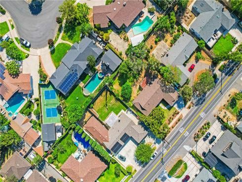 1281  La Colina   Drive, Tustin, CA