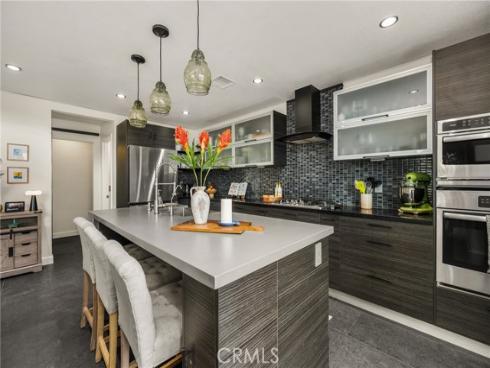 14682  Holt  , Tustin, CA