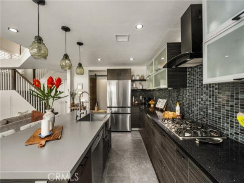 14682  Holt  , Tustin, CA