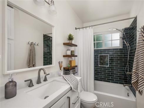 14682  Holt  , Tustin, CA