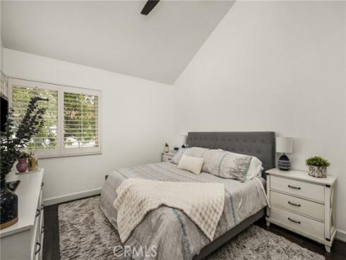 14682  Holt  , Tustin, CA