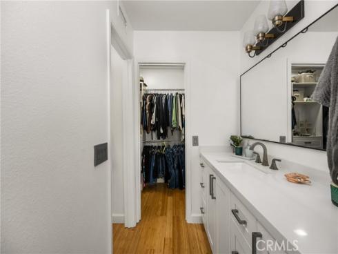 14682  Holt  , Tustin, CA