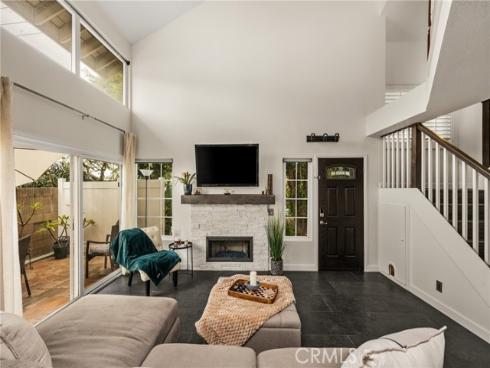 14682  Holt  , Tustin, CA