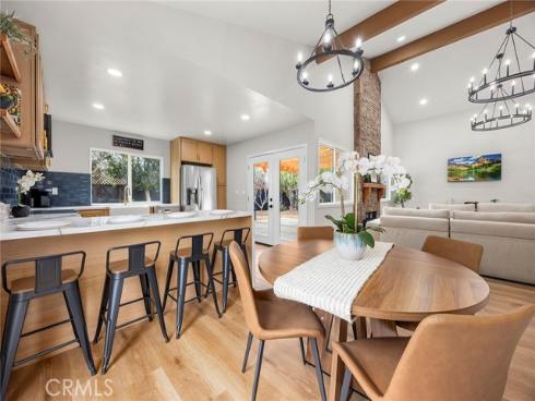 1782  Green Meadow  , Tustin, CA