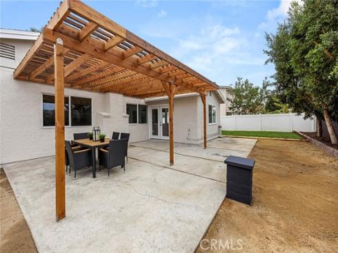 1782  Green Meadow  , Tustin, CA
