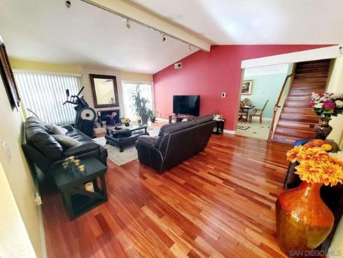 14491  Pinewood Rd  , Tustin, CA