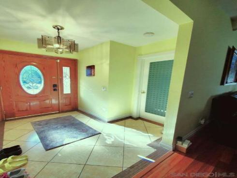 14491  Pinewood Rd  , Tustin, CA