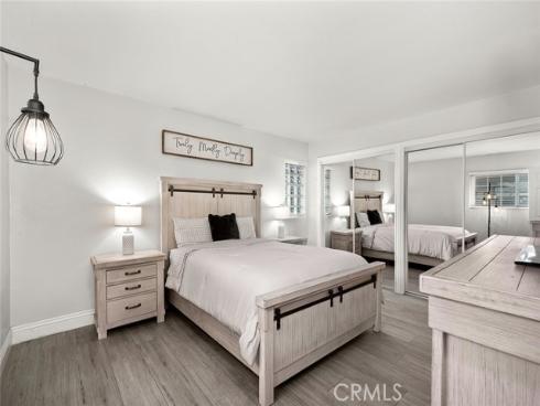 1271  Garland  , Tustin, CA