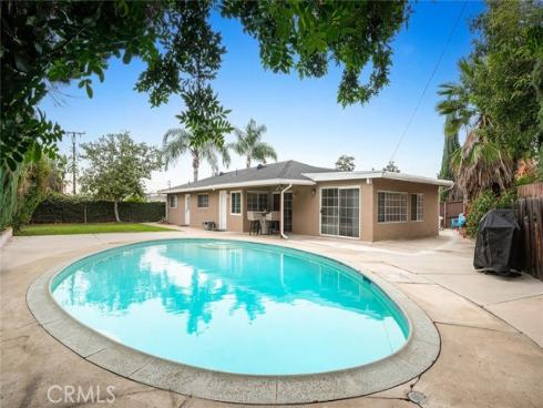 1271  Garland  , Tustin, CA