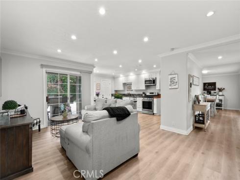 1271  Garland  , Tustin, CA