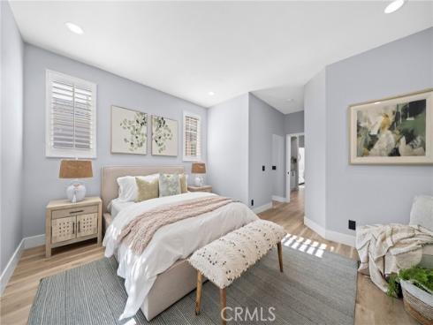 328  Flyers   Lane, Tustin, CA