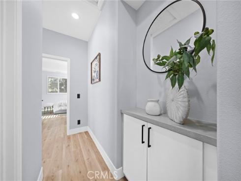 328  Flyers   Lane, Tustin, CA