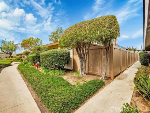13902  Yorba  14C , Tustin, CA