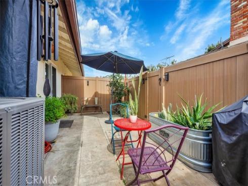 13902  Yorba  14C , Tustin, CA