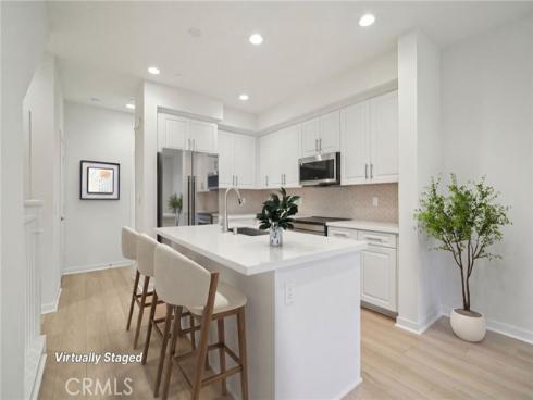 154  Balsawood  , Tustin, CA