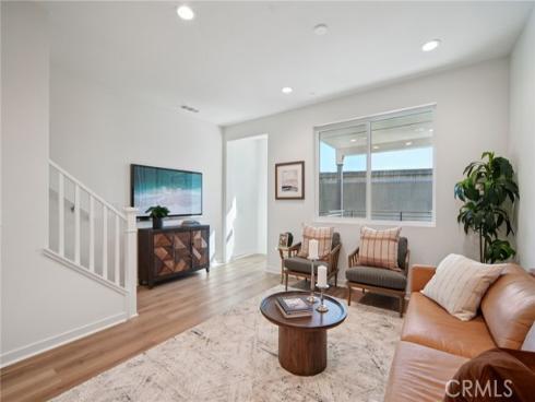 148  Balsawood  , Tustin, CA