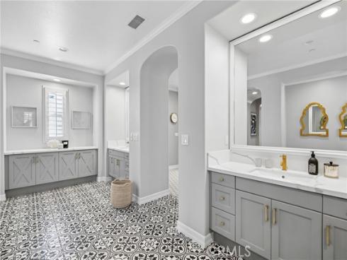 10885  Silverado  , Tustin, CA