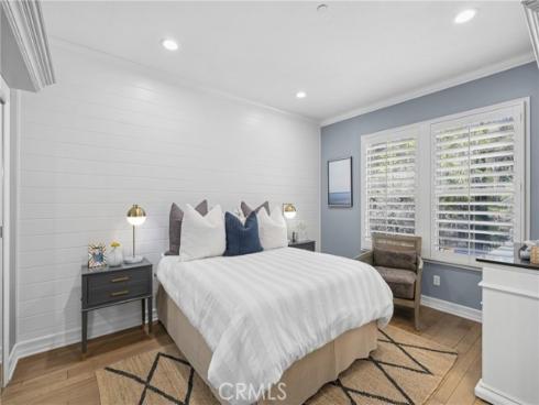 10885  Silverado  , Tustin, CA