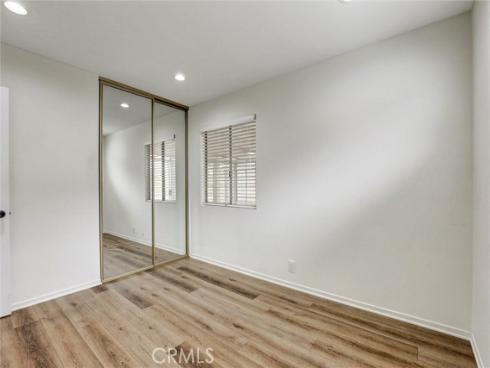 1652  Lance  , Tustin, CA