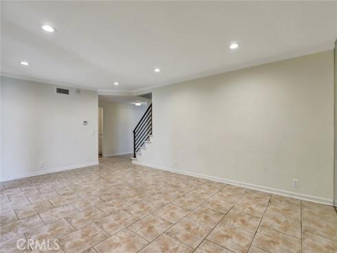 1652  Lance  , Tustin, CA