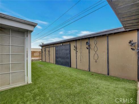 1652  Lance  , Tustin, CA