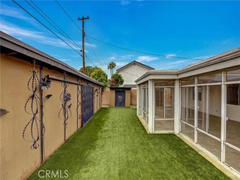 1652  Lance  , Tustin, CA