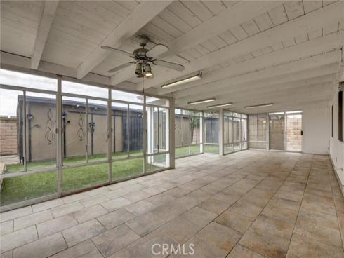 1652  Lance  , Tustin, CA