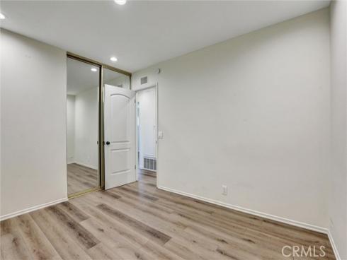 1652  Lance  , Tustin, CA