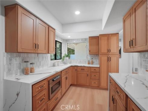 17782  Arbolada   Way, Tustin, CA