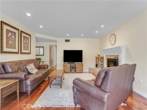 1681 Blueberry Way , Tustin, CA