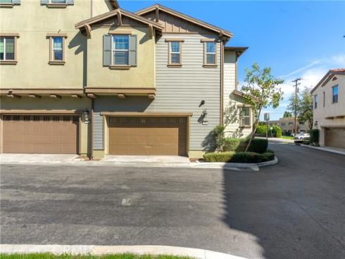 601  Handley   Court, Tustin, CA