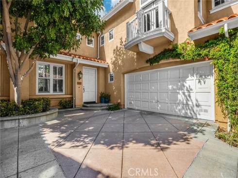 2444  Aquasanta  , Tustin, CA